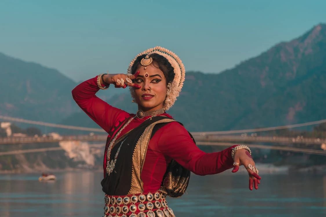 Bharatanatyam: Graceful Movements & Expressions