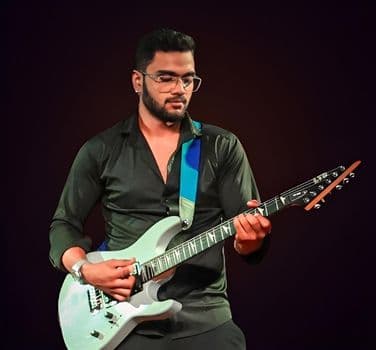 Narendra V